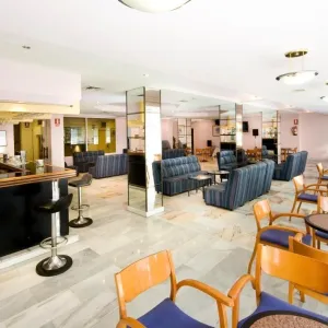 Hotel Monarque El Rodeo