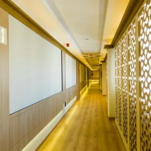 Hotel Monarque El Rodeo