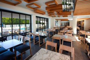 Pefkos City Hotel