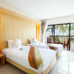 Patong Lodge