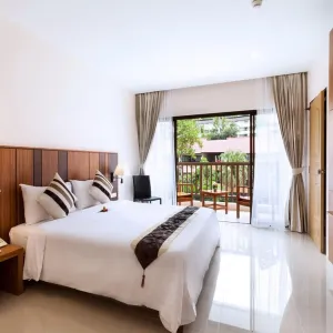 Patong Lodge