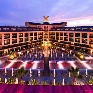 The X Belek