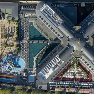 The X Belek