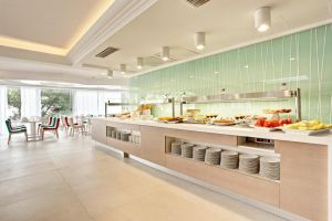 Grupotel Ibiza Beach Resort