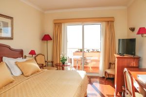 Hotel Ocean Gardens