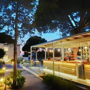 Hotel Kalogria Beach