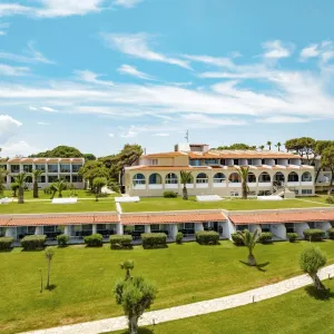 Pavlina Beach Hotel