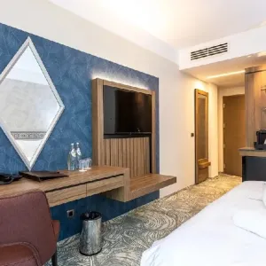 Hotel Crystal