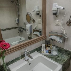 Dobedan Beach Resort Comfort Side