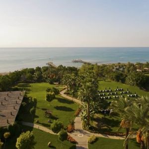 Dobedan Beach Resort Comfort Side