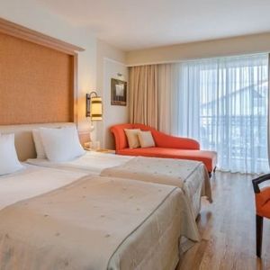 Dobedan Beach Resort Comfort Side