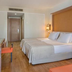 Dobedan Beach Resort Comfort Side