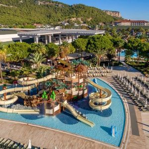 Dobedan World Palace