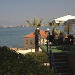 Ambasador Hotel
