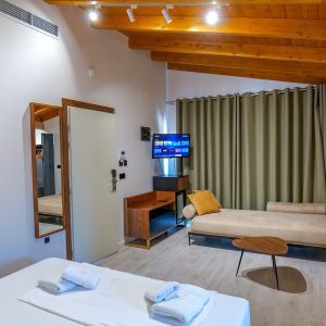 Semajo Hotel
