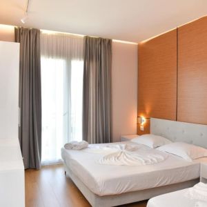Edart Hotel