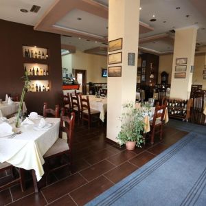 Edart Hotel