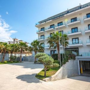 Bianco Hotel