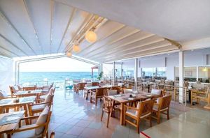 GOLDEN BEACH HOTEL