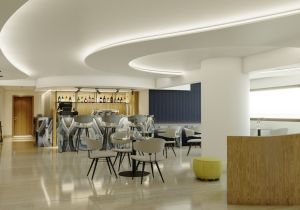 Amphitryon City Hotel