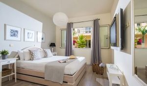 Danaides Apartaments