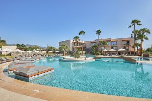 Sentido Amounda Bay