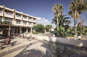 CHC Tylissos Beach