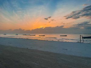 AHG Sun Bay Mlilile Beach Hotel