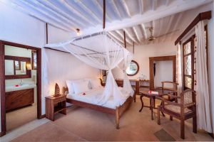 Ananea Diamonds Mapenzi Beach