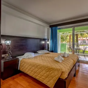 Caretta Beach Holiday Village