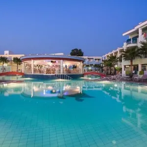 Caretta Beach Holiday Village