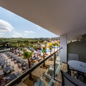 Caretta Paradise Hotel &amp; Waterpark Tragaki