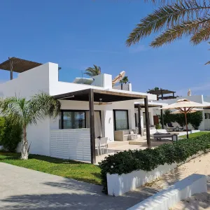 Les Orangers Garden Villa