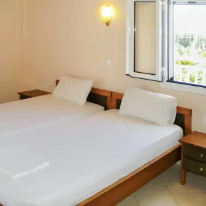 Brati Arkoudi Hotel