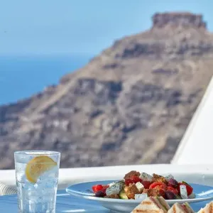 Cliffside Suites