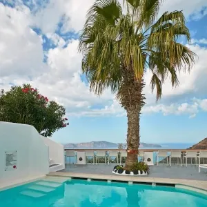 Cliffside Suites