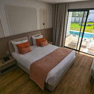 One Resort Premium