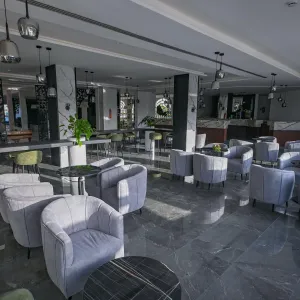 One Resort Premium