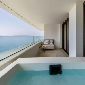 Isla Brown Corinthia, Curio Collection by Hilton