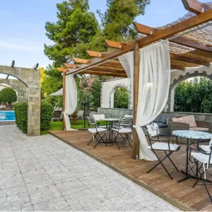 Stefania Beach Resort
