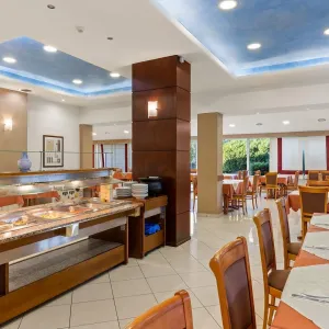 Stefania Beach Resort
