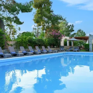Stefania Beach Resort