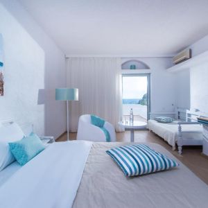 Hotel Istron Bay
