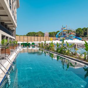 The X Belek