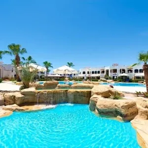 Amphoras Beach