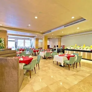 Amphoras Blu (Ex Shores Aloha Resort)