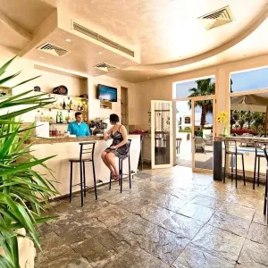 Amphoras Blu (Ex Shores Aloha Resort)