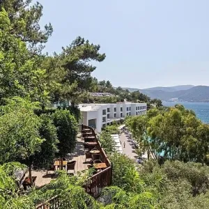 Blue Dreams Resort