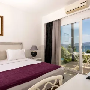CHARM BEACH HOTEL