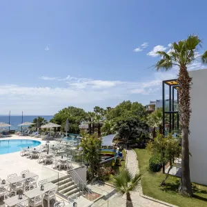 CHARM BEACH HOTEL